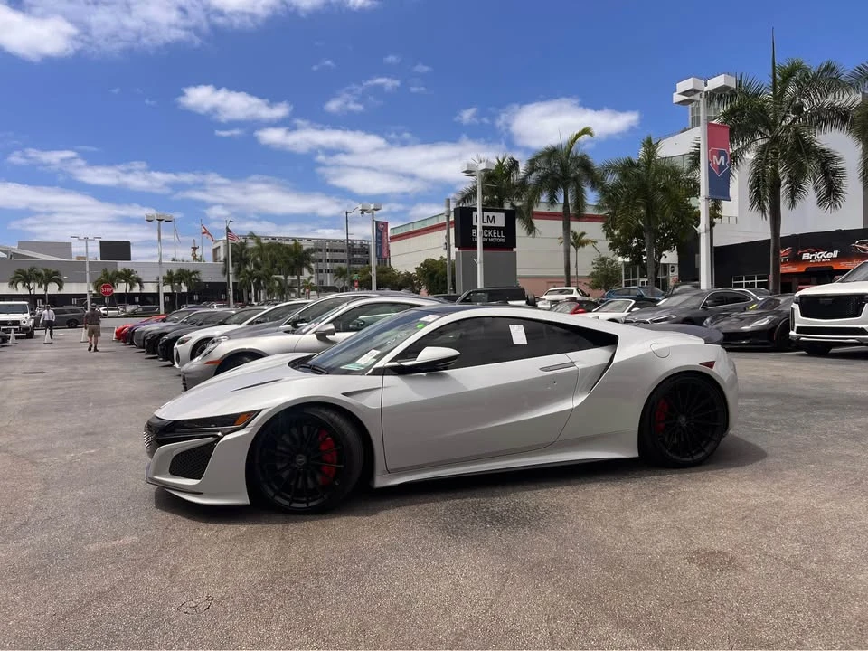 2017 Acura NC1 NSX - Image 2 of 6
