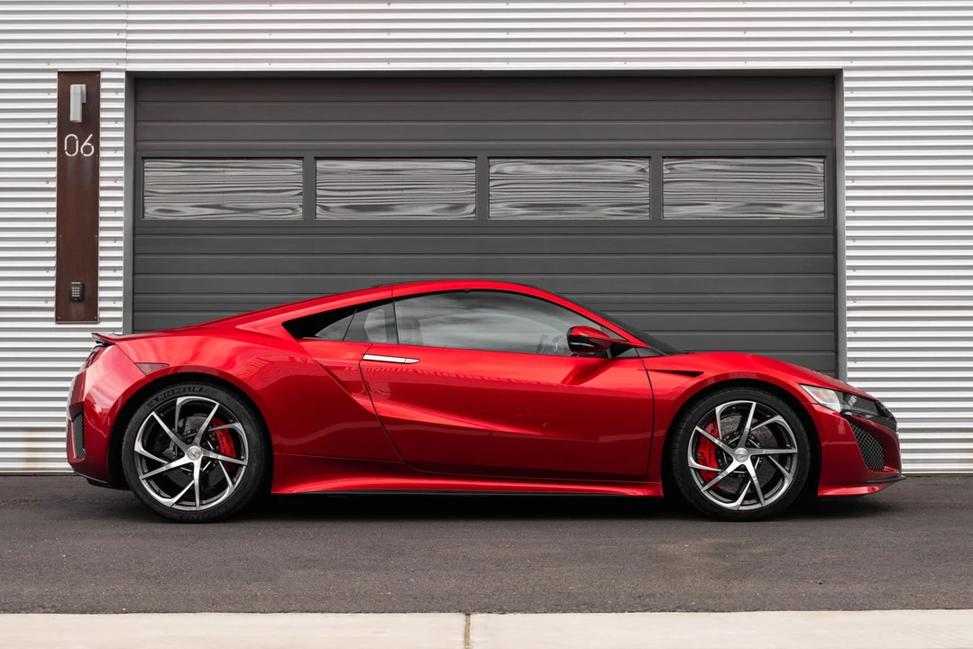 2017 Acura NC1 NSX - Image 13 of 31