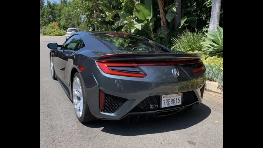 2017 Acura NC1 NSX - Image 2 of 10