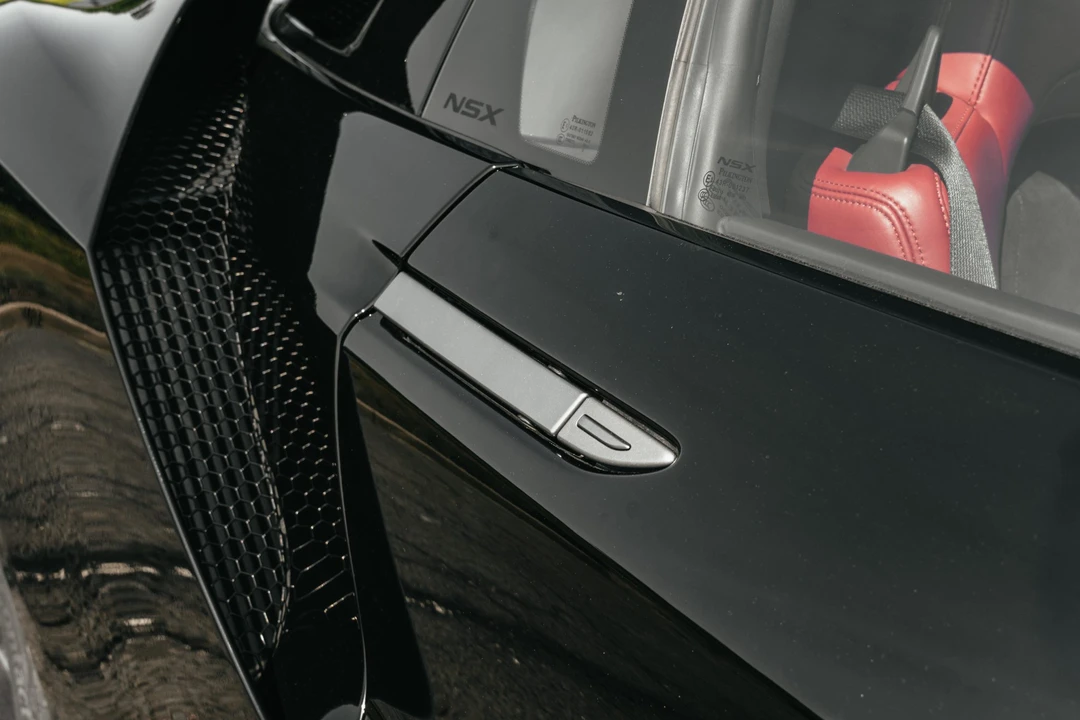 2017 Acura NC1 NSX - Image 30 of 31