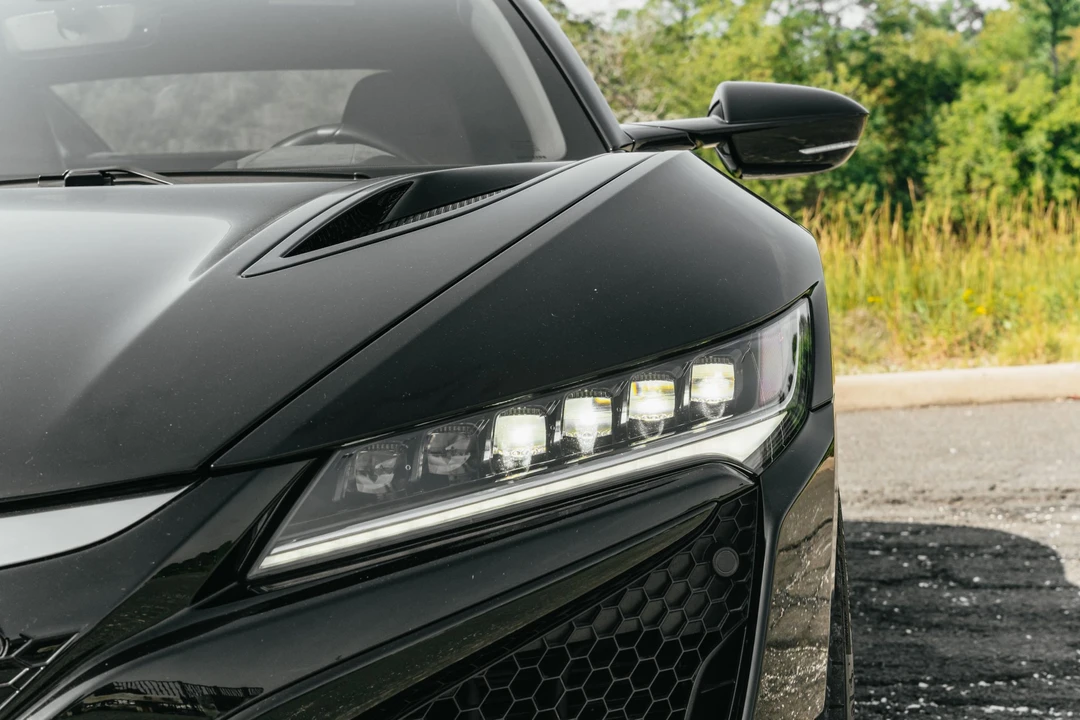 2017 Acura NC1 NSX - Image 27 of 31