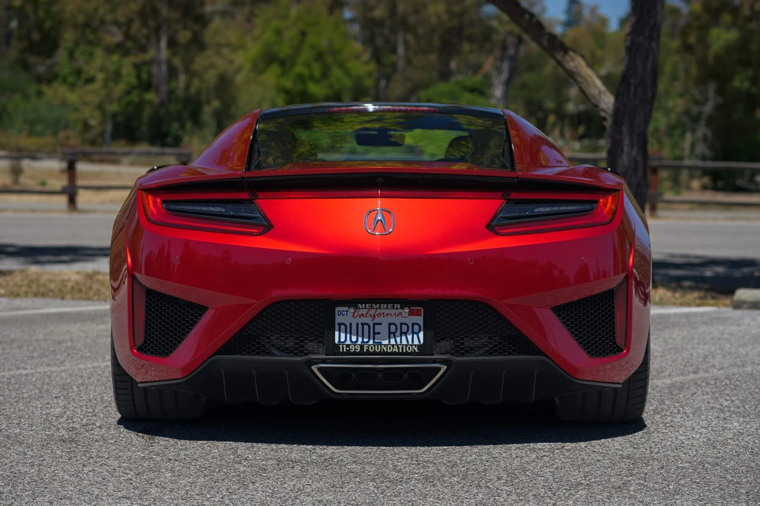 2017 Acura NC1 NSX - Image 12 of 31
