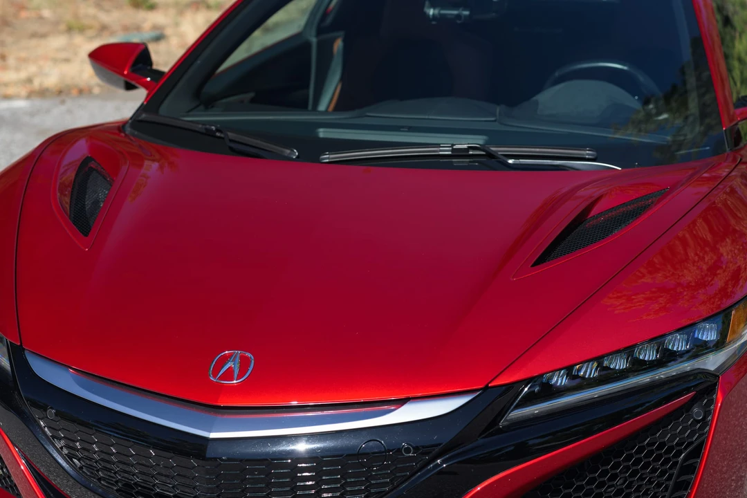 2017 Acura NC1 NSX - Image 28 of 31