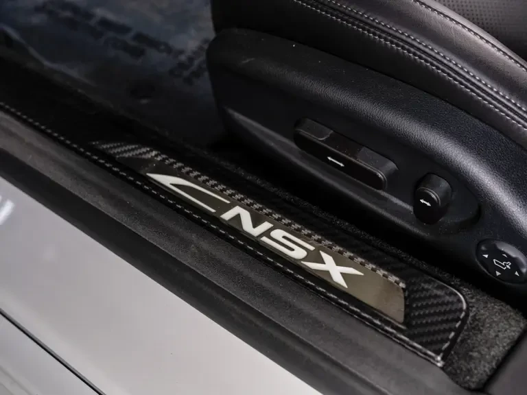 2017 Acura NC1 NSX - Image 13 of 27