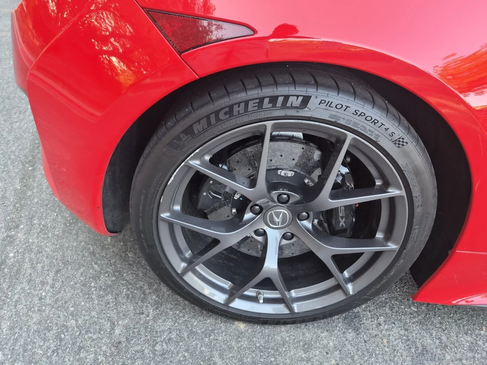 2017 Acura NC1 NSX - Image 11 of 17