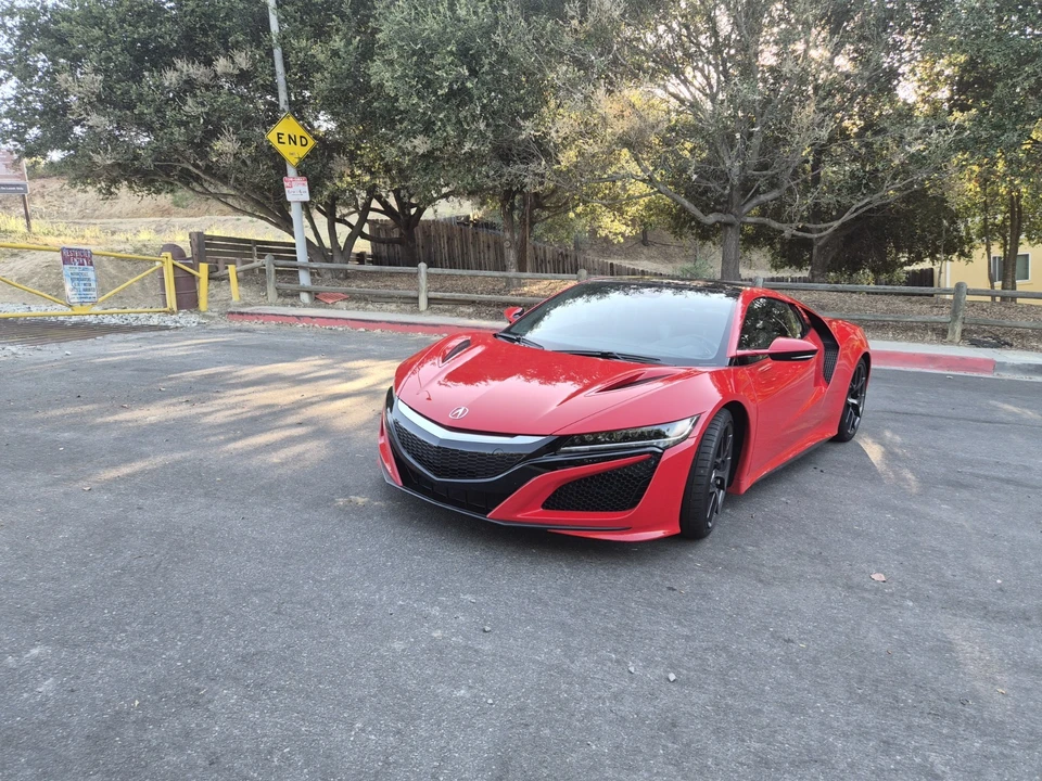 2017 Acura NC1 NSX - Image 4 of 17