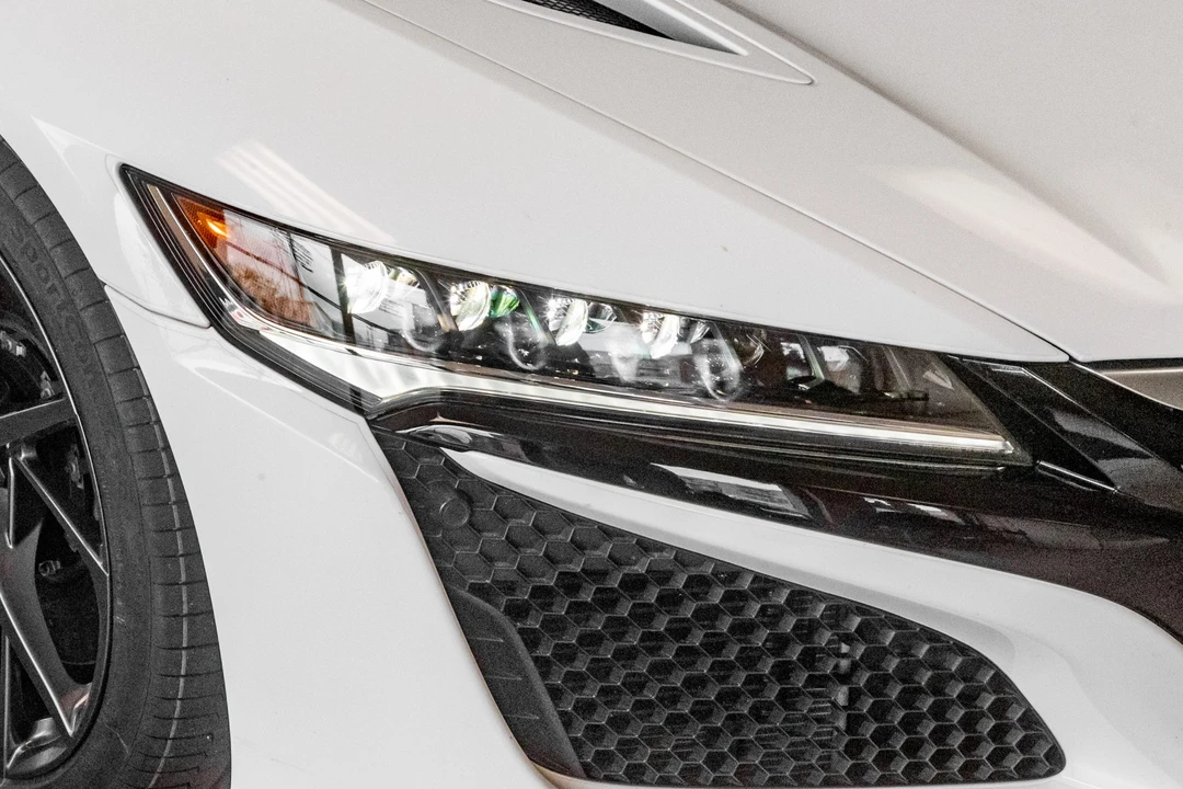 2017 Acura NC1 NSX - Image 14 of 31