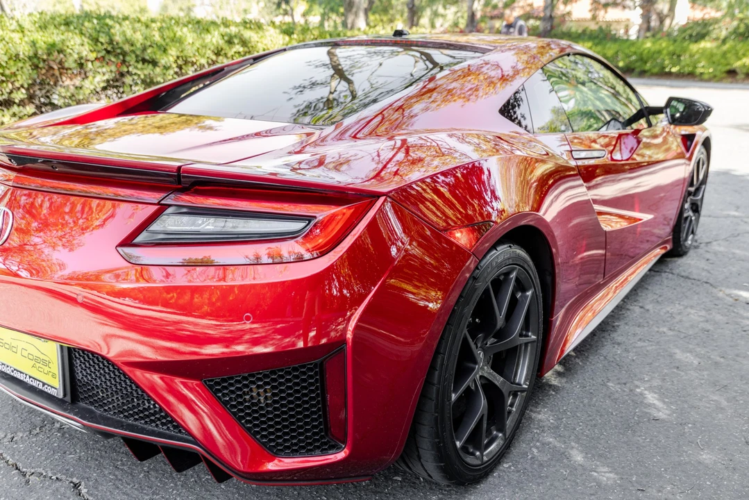 2017 Acura NC1 NSX - Image 12 of 31