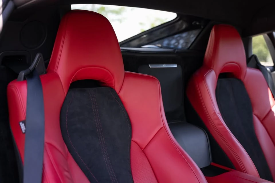 2017 Acura NC1 NSX - Image 10 of 16