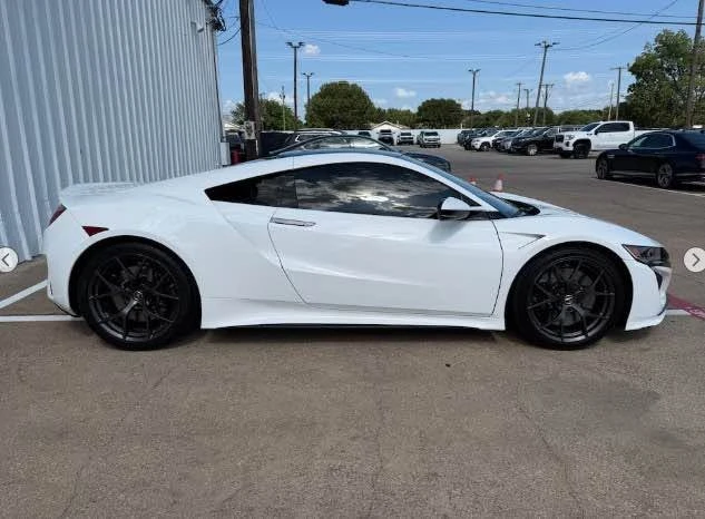 2017 Acura NC1 NSX - Image 4 of 17