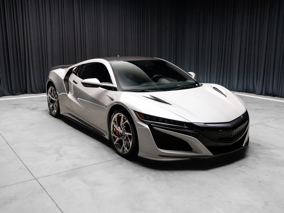 2017 Acura NC1 NSX - Image 2 of 31