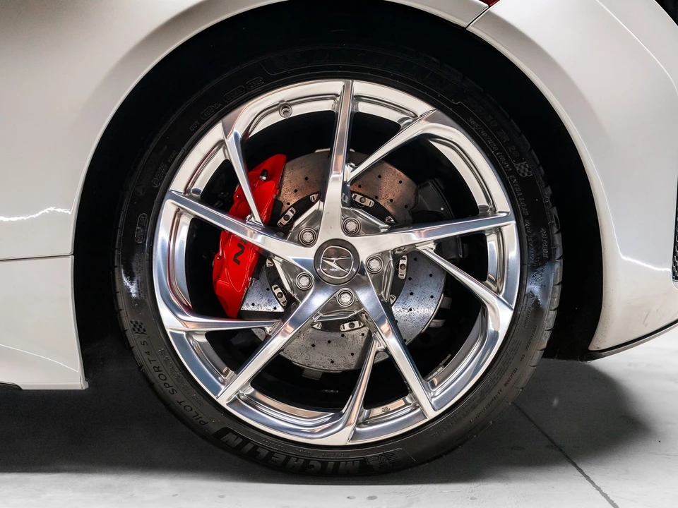 2017 Acura NC1 NSX - Image 28 of 31