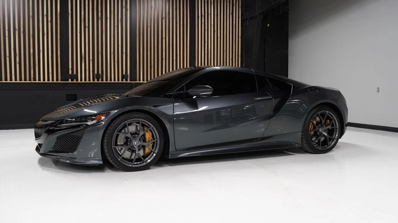2017 Acura NC1 NSX - Image 3 of 19