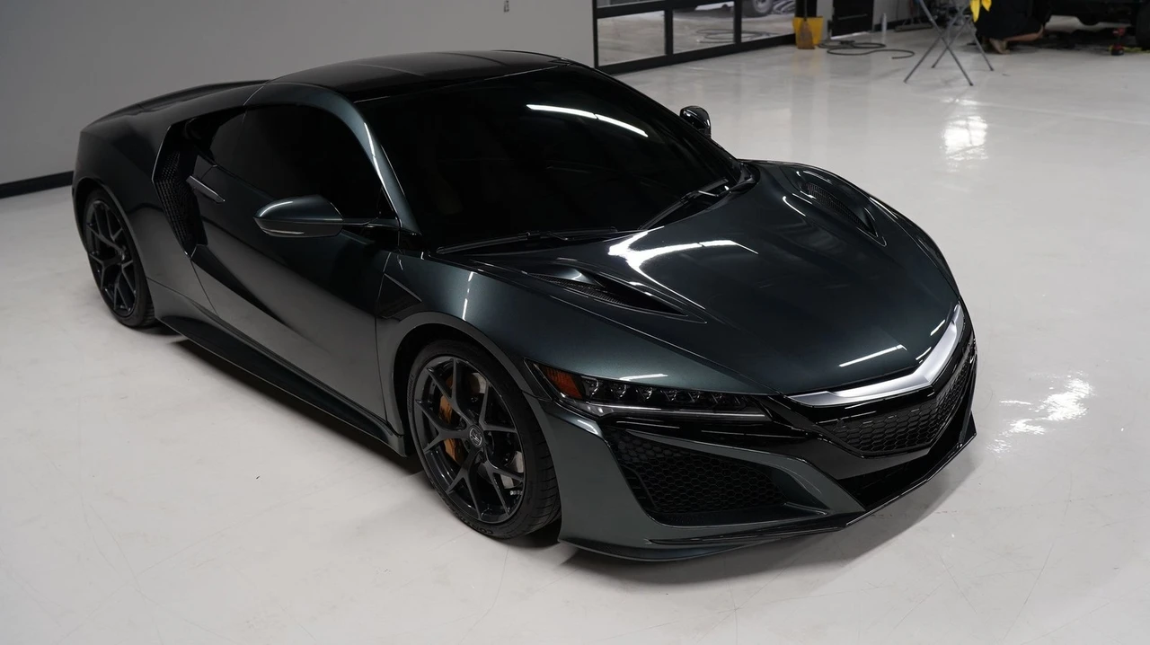 2017 Acura NC1 NSX - Image 9 of 19
