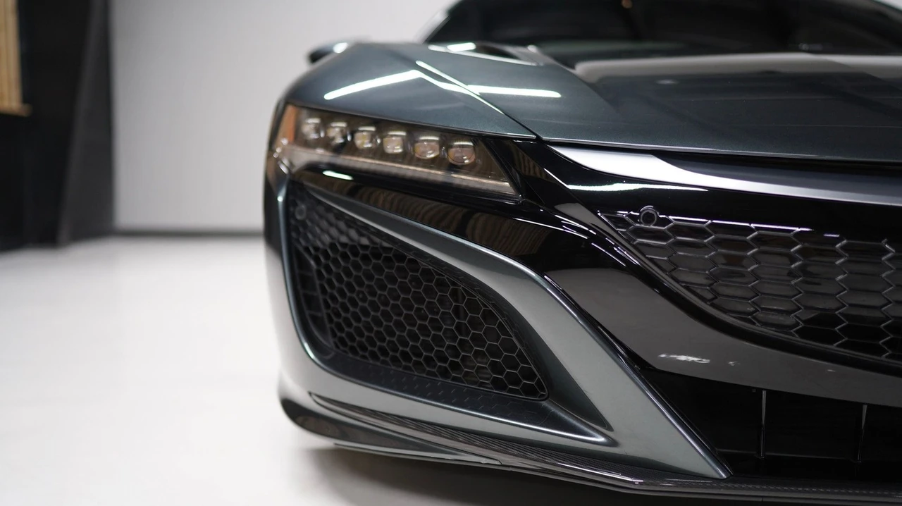 2017 Acura NC1 NSX - Image 14 of 19