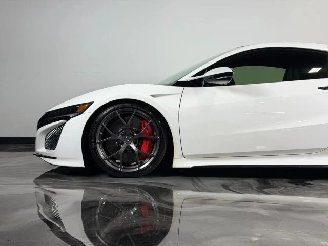 2017 Acura NC1 NSX - Image 3 of 21