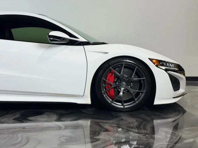 2017 Acura NC1 NSX - Image 15 of 21