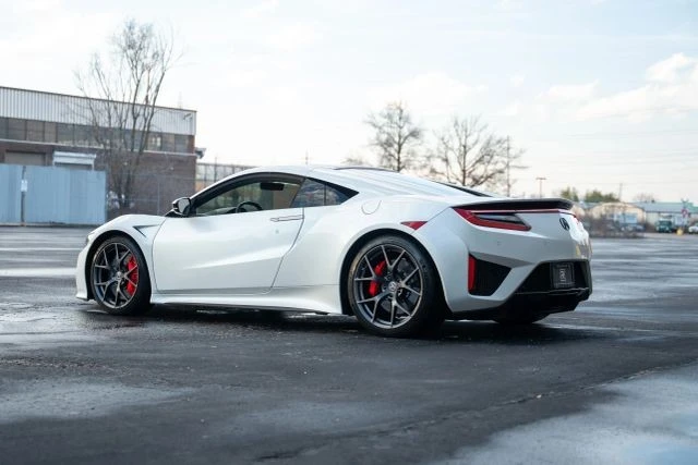 2017 Acura NC1 NSX - Image 11 of 17