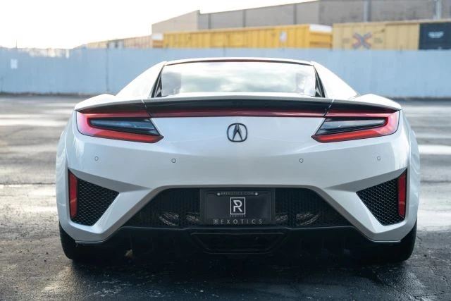 2017 Acura NC1 NSX - Image 10 of 17
