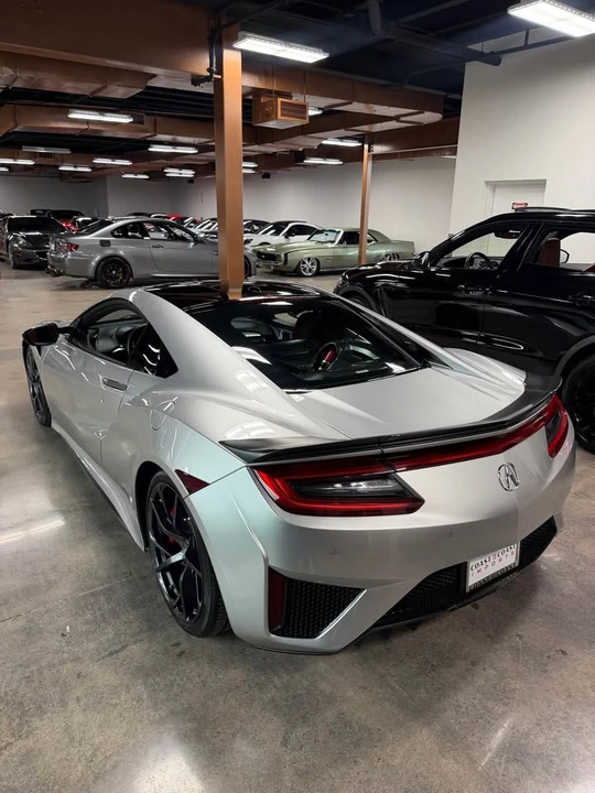 2017 Acura NC1 NSX - Image 5 of 9