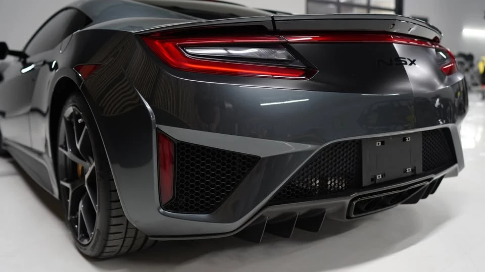 2017 Acura NC1 NSX - Image 12 of 18