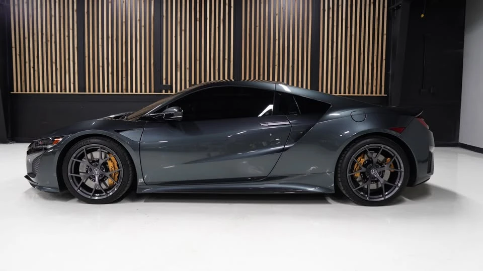 2017 Acura NC1 NSX - Image 2 of 18