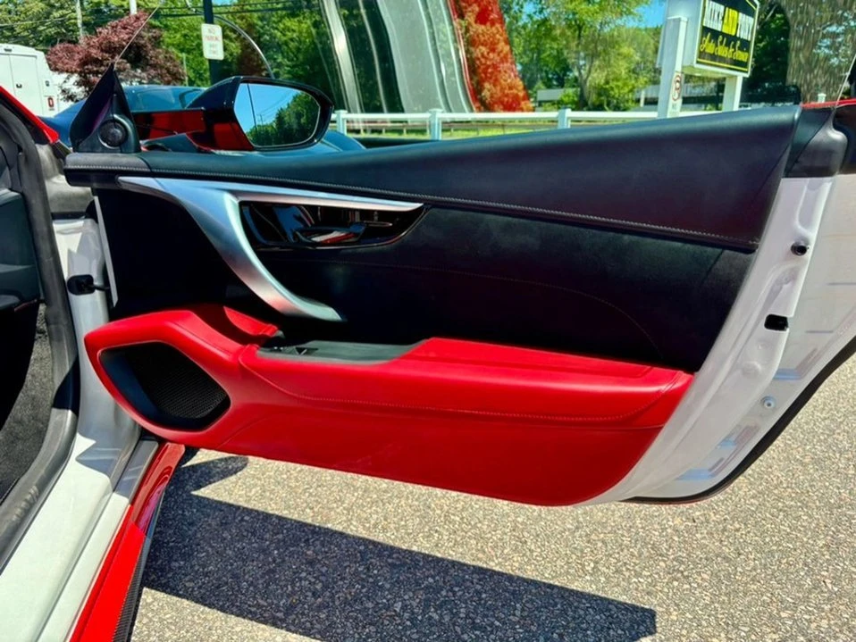 2017 Acura NC1 NSX - Image 10 of 20