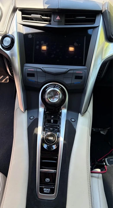 2017 Acura NC1 NSX - Image 12 of 18