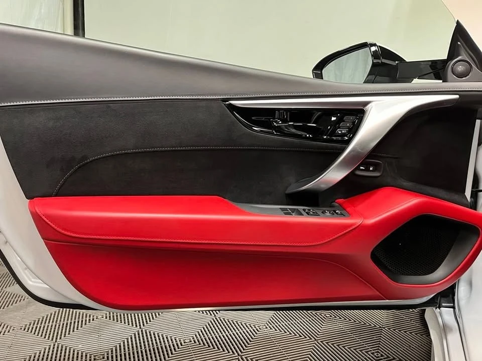 2017 Acura NC1 NSX - Image 10 of 17
