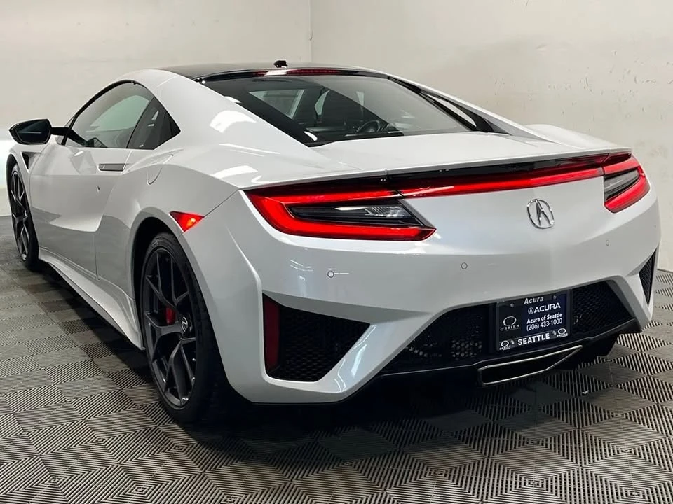 2017 Acura NC1 NSX - Image 15 of 17