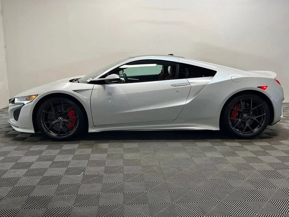 2017 Acura NC1 NSX - Image 16 of 17