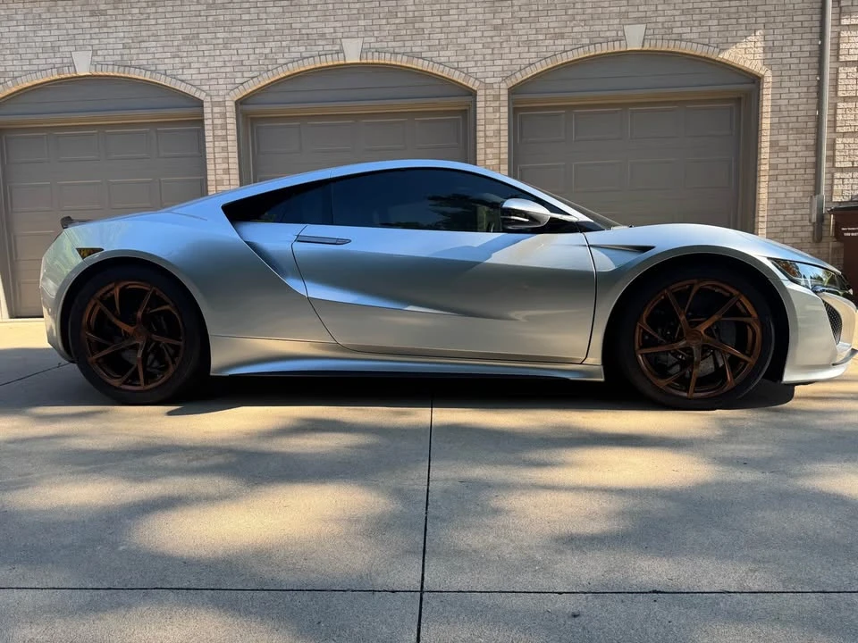 2017 Acura NC1 NSX - Image 8 of 18