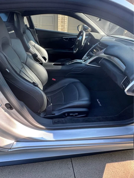 2017 Acura NC1 NSX - Image 16 of 18