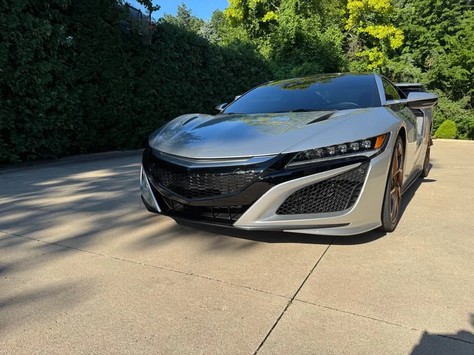 2017 Acura NC1 NSX - Image 10 of 18