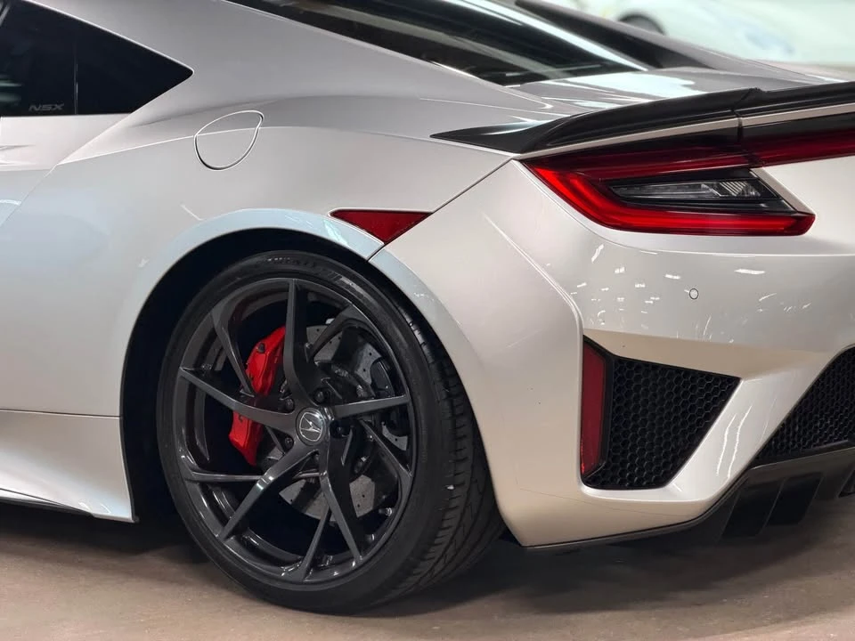 2017 Acura NC1 NSX - Image 13 of 20