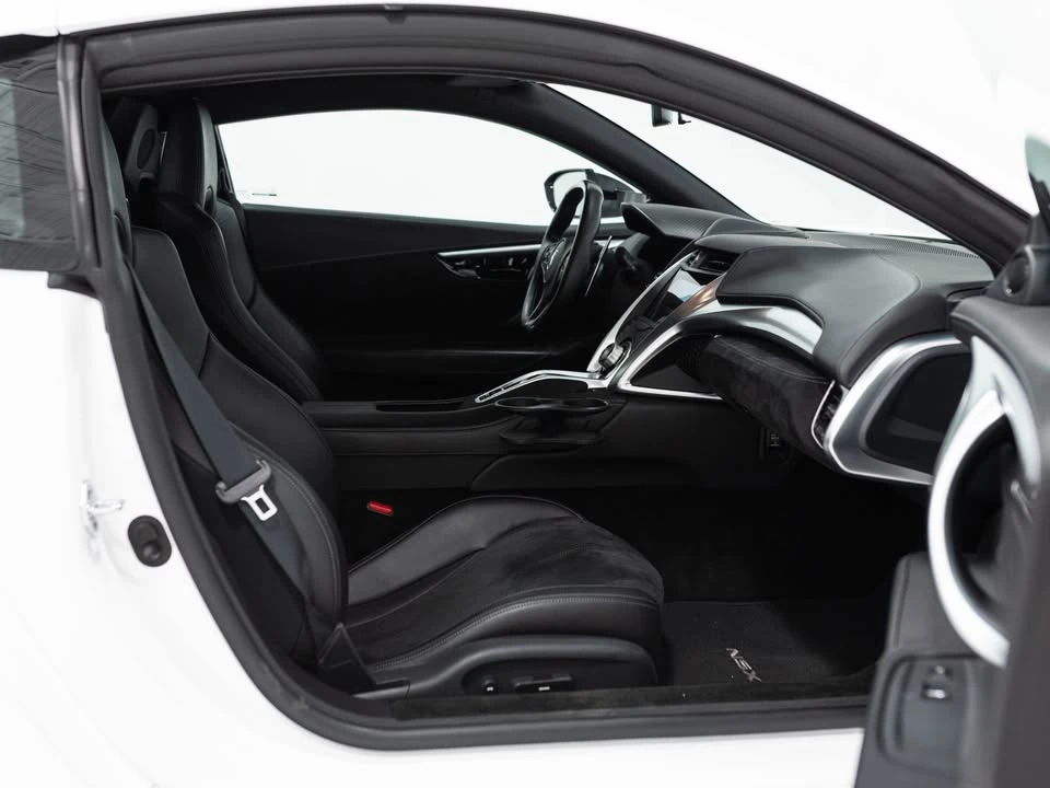 2017 Acura NC1 NSX - Image 10 of 19
