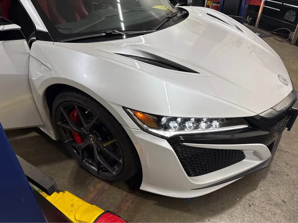 2017 Acura NC1 NSX - Image 8 of 8
