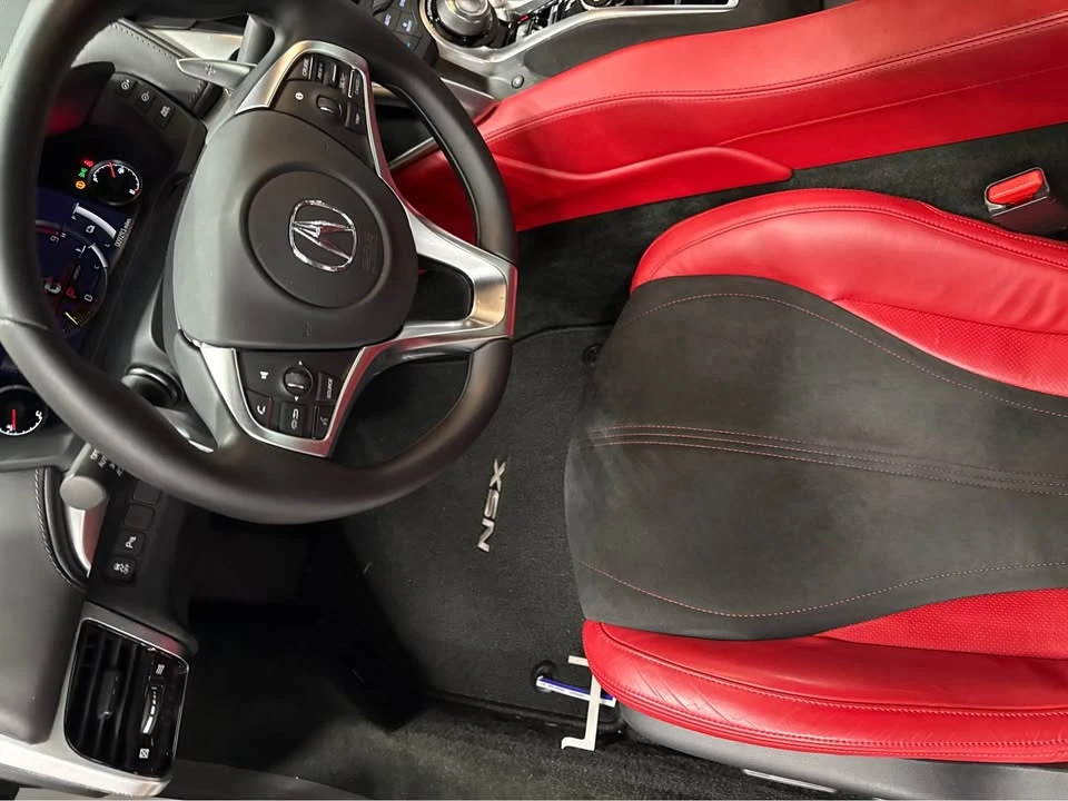 2017 Acura NC1 NSX - Image 2 of 8