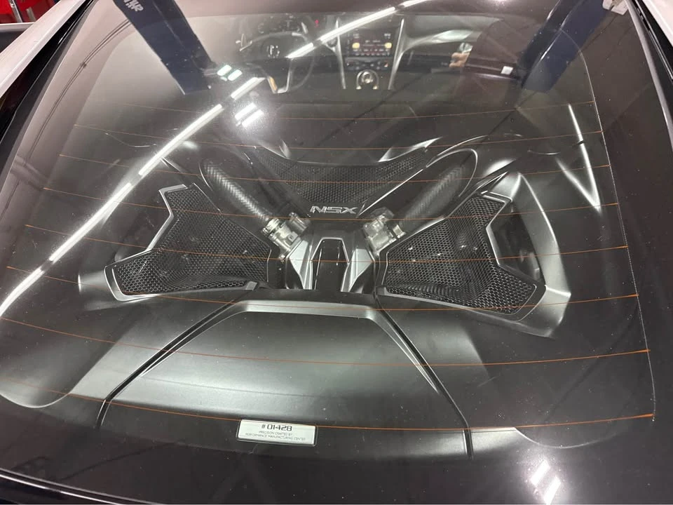 2017 Acura NC1 NSX - Image 6 of 8