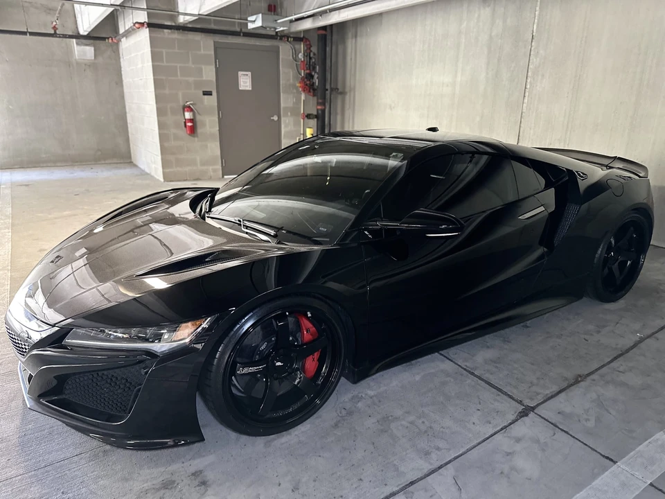 2017 Acura NC1 NSX - Image 2 of 31