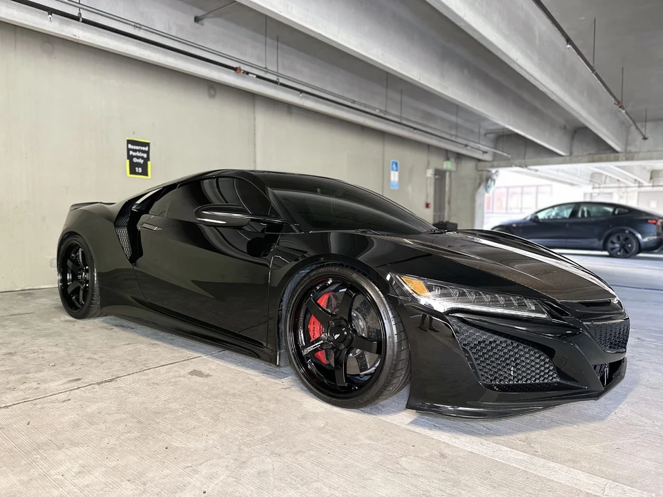 2017 Acura NC1 NSX - Image 8 of 31