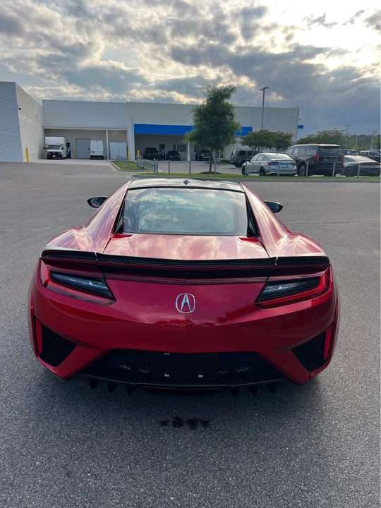2017 Acura NC1 NSX - Image 8 of 17
