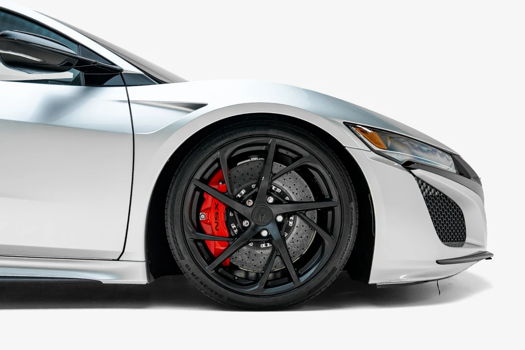 2017 Acura NC1 NSX - Image 16 of 31