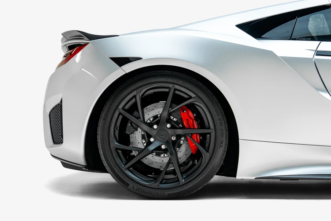 2017 Acura NC1 NSX - Image 15 of 31