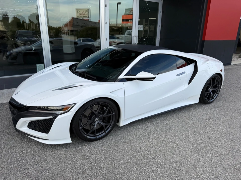2017 Acura NC1 NSX - Image 8 of 21
