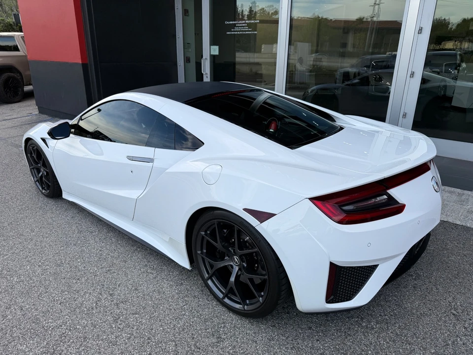 2017 Acura NC1 NSX - Image 10 of 21