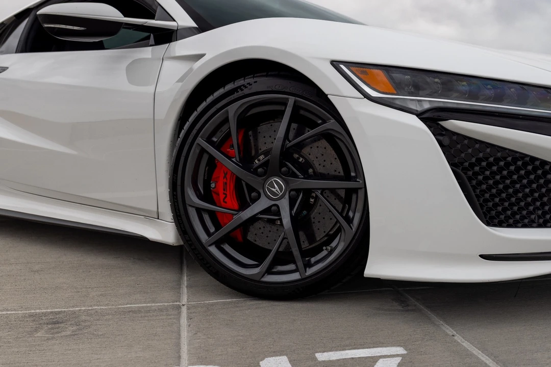 2017 Acura NC1 NSX - Image 26 of 31