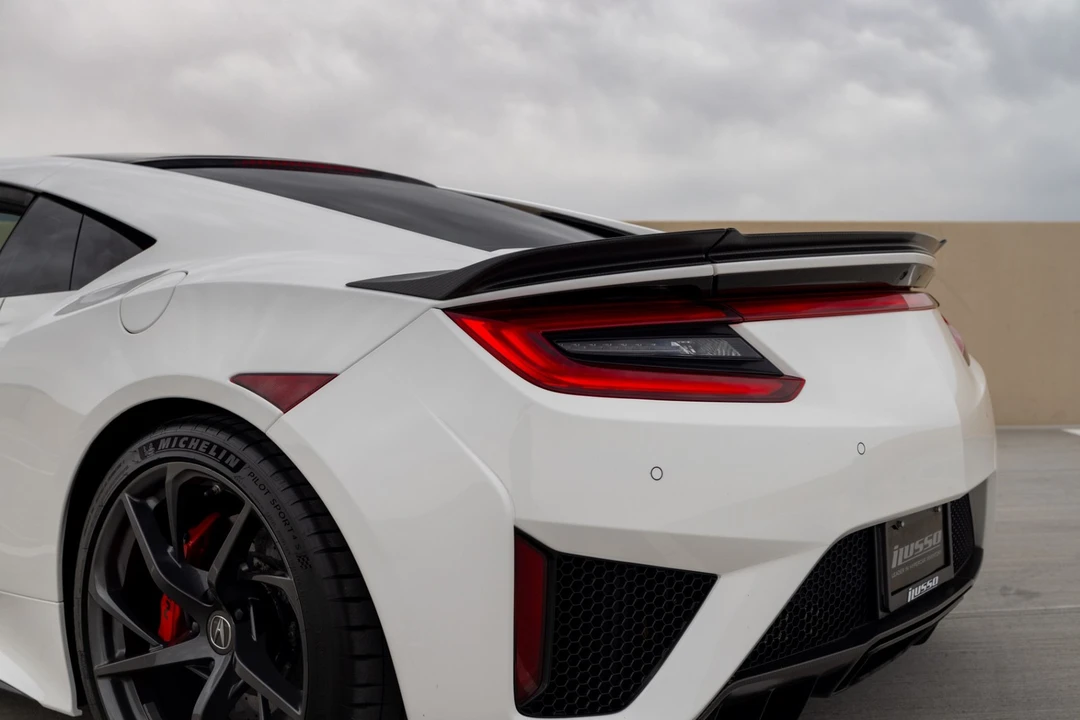 2017 Acura NC1 NSX - Image 25 of 31
