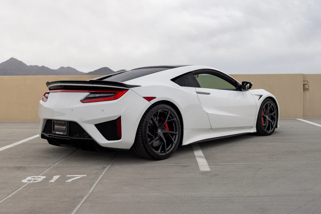 2017 Acura NC1 NSX - Image 6 of 31