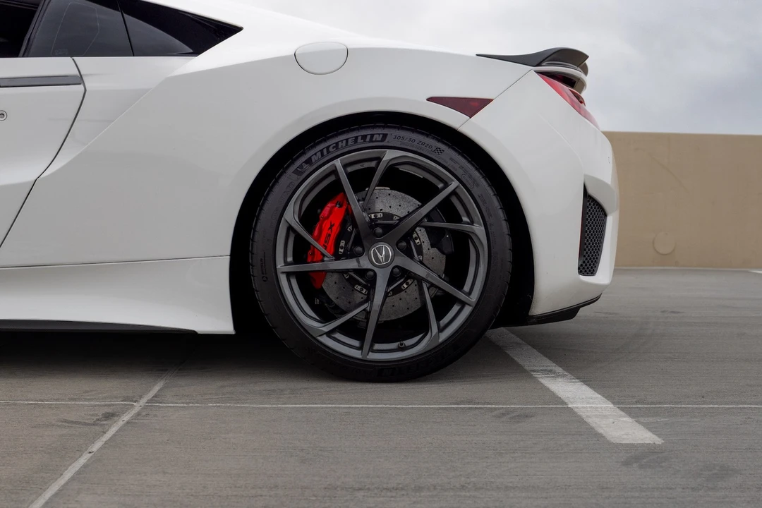 2017 Acura NC1 NSX - Image 14 of 31
